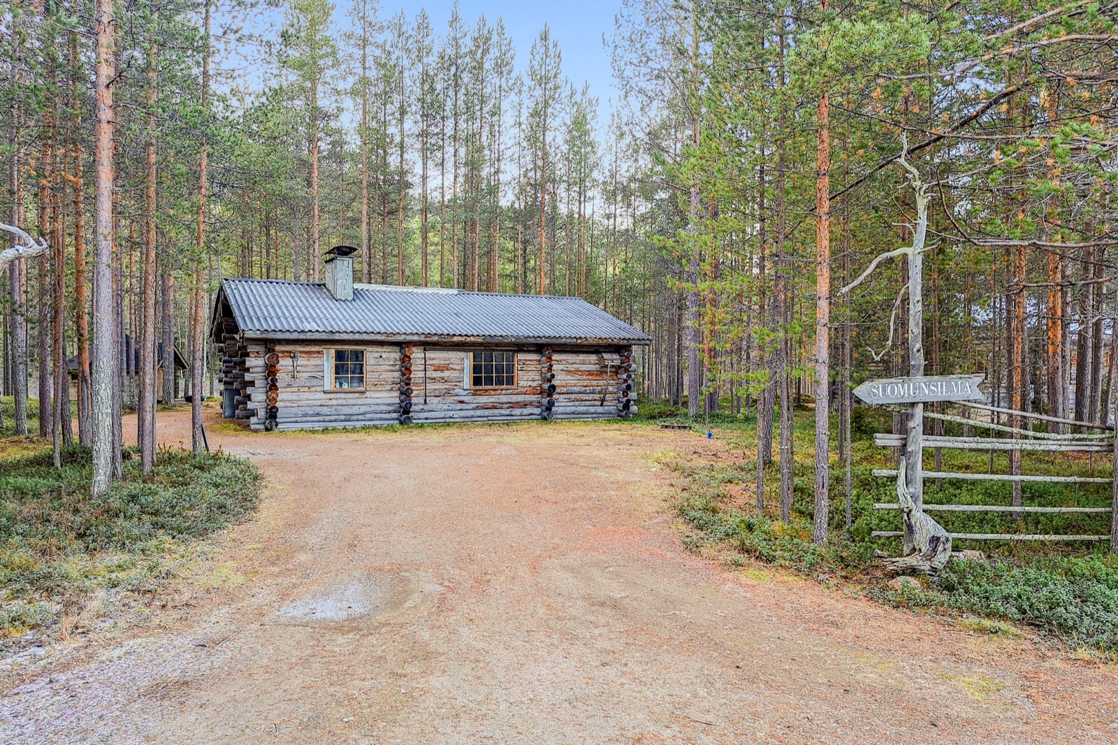 Suomunsilmä mökki Suomutunturilla
